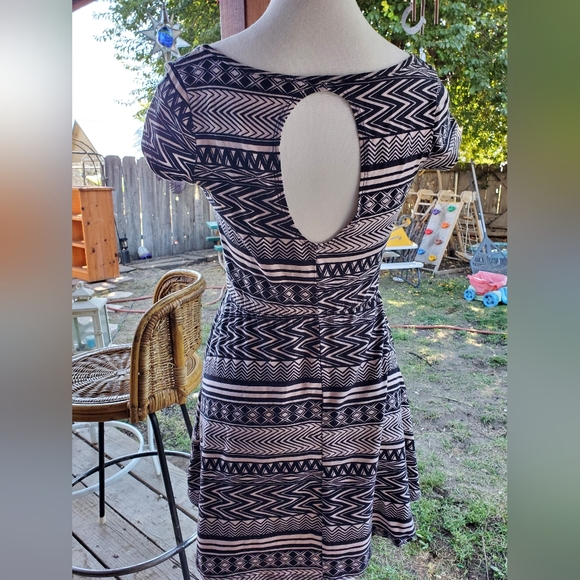 Charlotte Russe Black and White Patterned Women's Dress - Picture 2 of 5